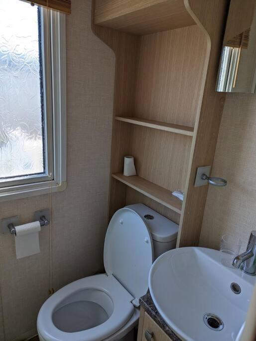6 Berth Holiday Home On Ocean Edge Near Morecambe Heysham Exteriör bild