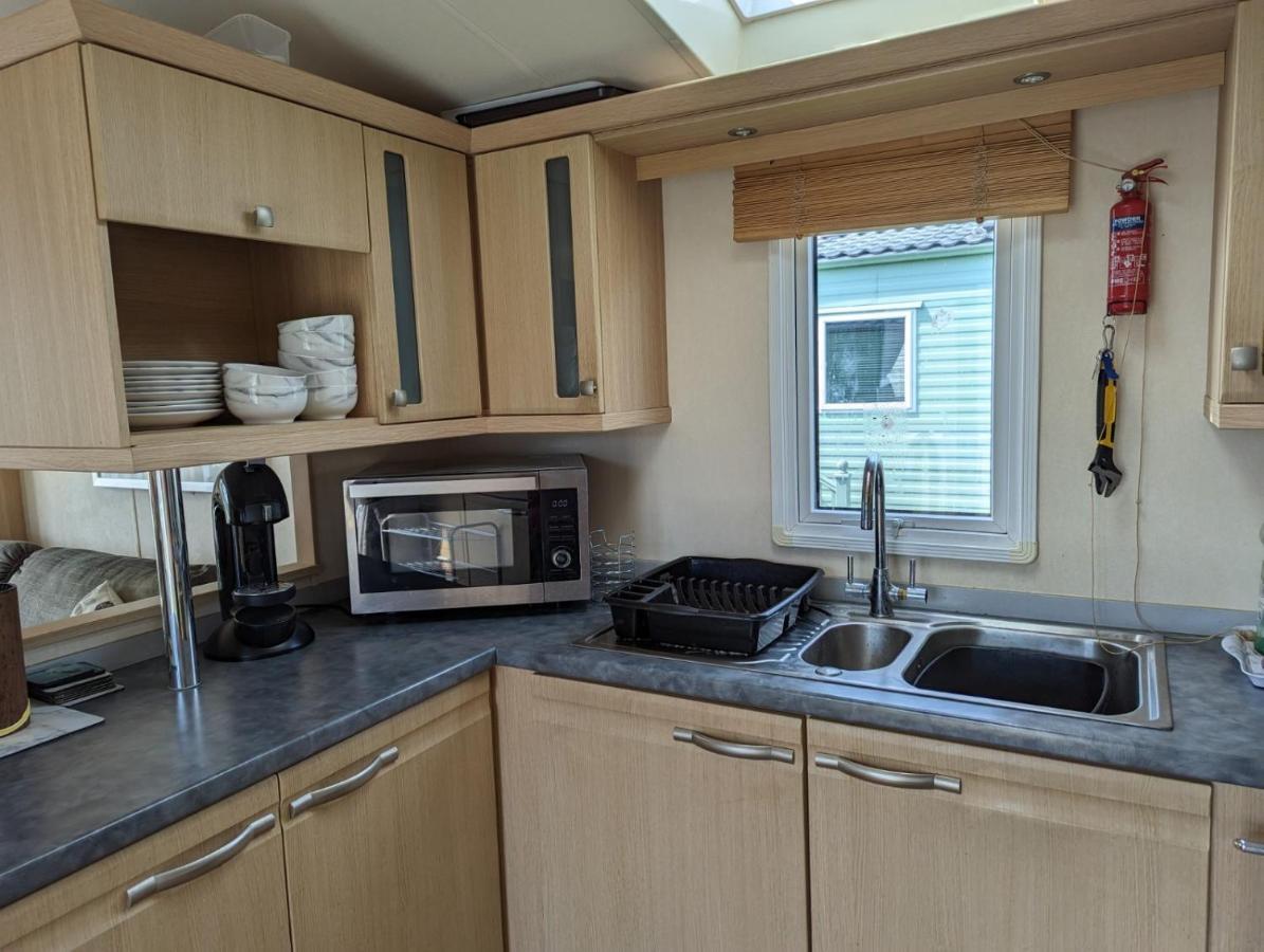 6 Berth Holiday Home On Ocean Edge Near Morecambe Heysham Exteriör bild