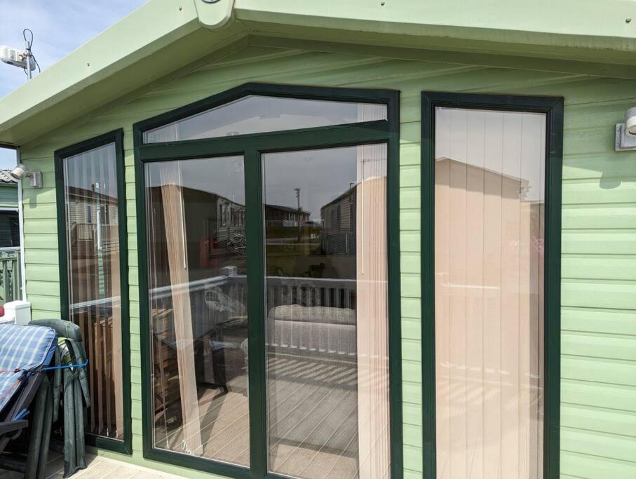 6 Berth Holiday Home On Ocean Edge Near Morecambe Heysham Exteriör bild
