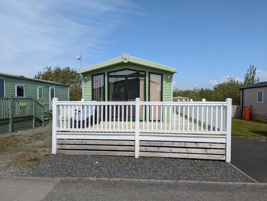 6 Berth Holiday Home On Ocean Edge Near Morecambe Heysham Exteriör bild